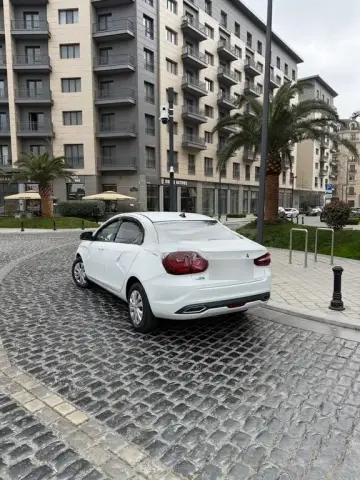 LADA (VAZ) Vesta 2025 — миниатюра 3
