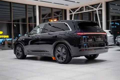 Li Auto L7 2025 — миниатюра 6