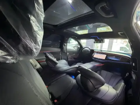 Mercedes-Benz E 350 e 2026 — миниатюра 10