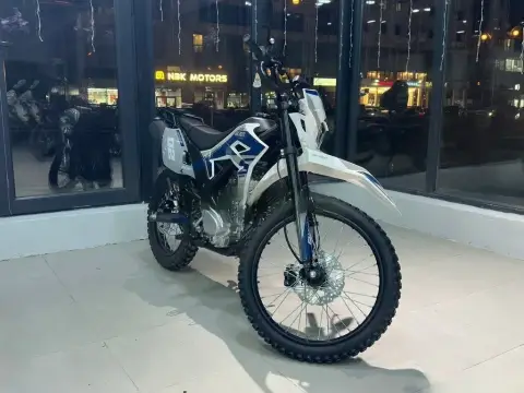 Mikilon Defender Q36 250 CC 2026