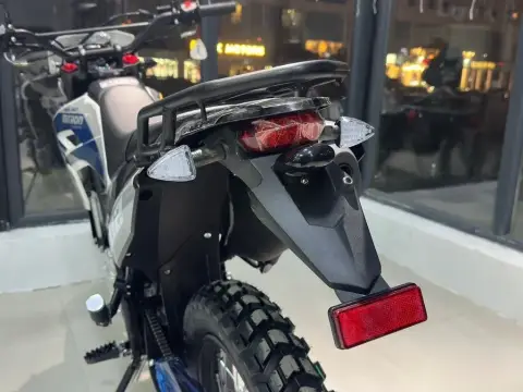 Mikilon Defender Q36 250 CC 2026 — миниатюра 6