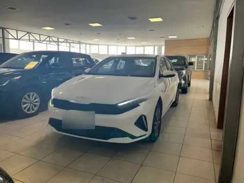 Kia K3 2025 — миниатюра 2
