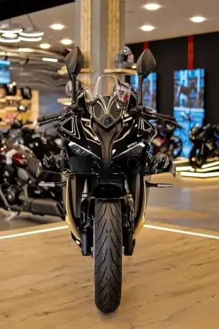 QJMotor SRK 800 RR 2026 — миниатюра 4
