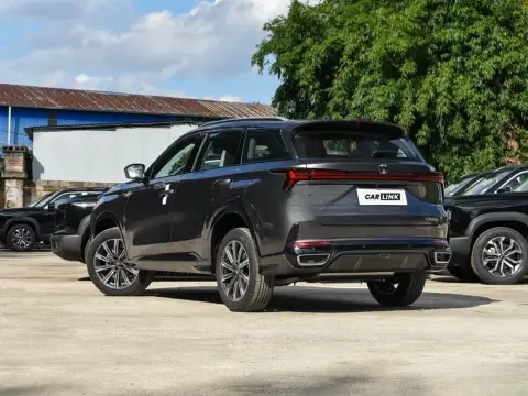 Changan CS 75 Plus 2026 — миниатюра 3