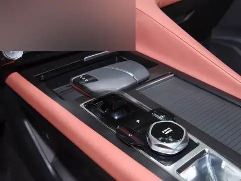 Changan CS 75 Plus 2026 — миниатюра 8