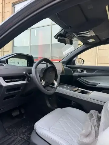 Changan Qiyuan Q05 2025 — миниатюра 7
