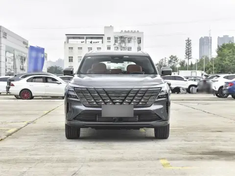 Changan CS 75 Plus 2025 — миниатюра 2