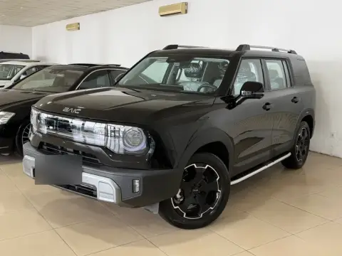 Baic BJ30 2025 — миниатюра 2