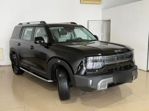 Baic BJ30 2025 — миниатюра 3