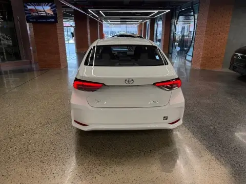 Toyota Corolla 2025 — миниатюра 4