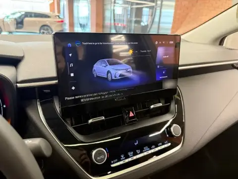 Toyota Corolla 2025 — миниатюра 7