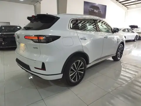 Changan Qiyuan Q05 2025 — миниатюра 3