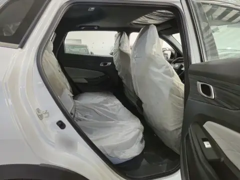 Changan Qiyuan Q05 2025 — миниатюра 9