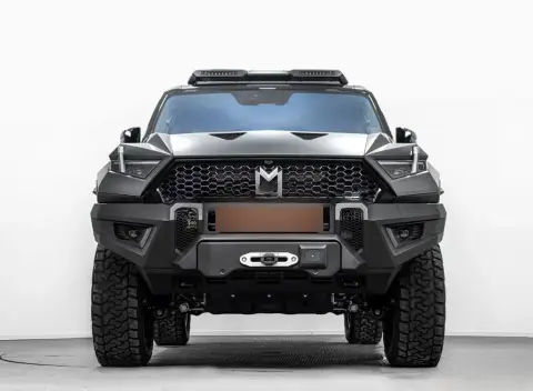 M-Hero 917 2025