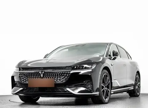 Voyah Passion 2025 — миниатюра 2