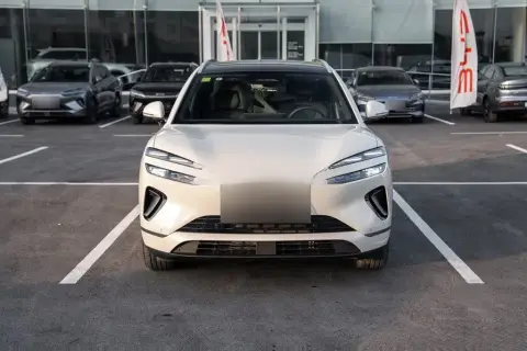 BYD Sea Lion 06 2025 — миниатюра 1