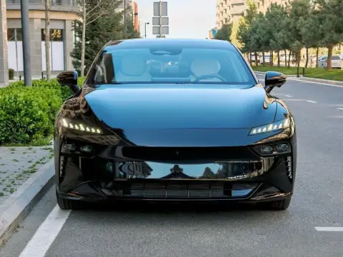 Dongfeng YiPai 007 2025 — миниатюра 2