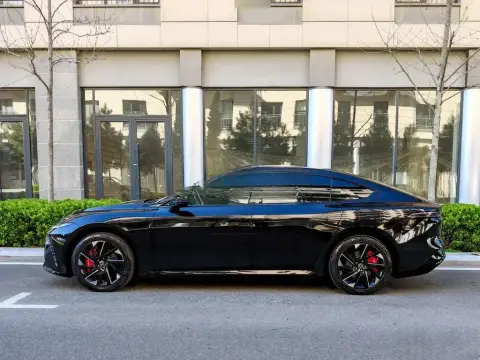 Dongfeng YiPai 007 2025 — миниатюра 5