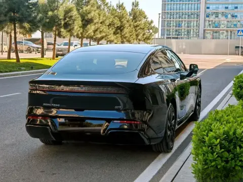 Dongfeng YiPai 007 2025 — миниатюра 6