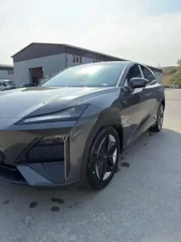 Changan Deepal S07 2025 — миниатюра 2