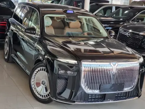 Voyah Taishan 2026 — миниатюра 2