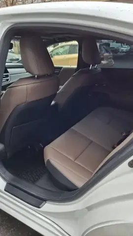 Lexus ES 300h 2025 — миниатюра 6