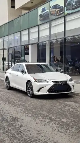 Lexus ES 300h 2025 — миниатюра 8