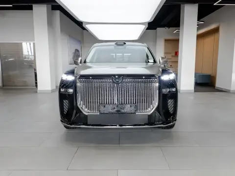 Voyah Taishan 2026 — миниатюра 2
