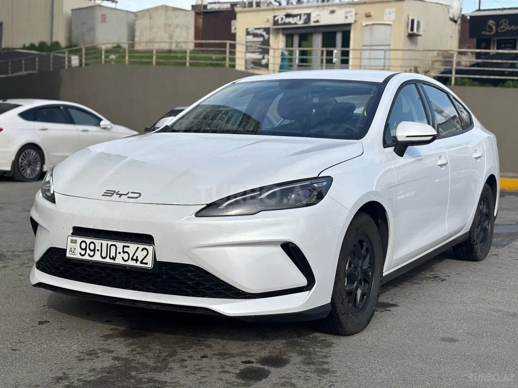 BYD Seal 05 2025 — фото 1 из 10