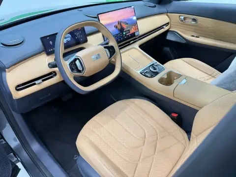 Geely Galaxy Starship 7 2025 — миниатюра 8