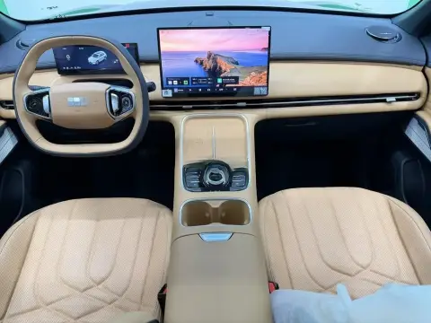 Geely Galaxy Starship 7 2025 — миниатюра 9