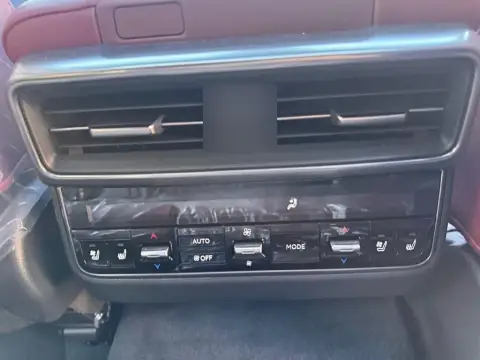 Lexus LX 600 2026 — миниатюра 7