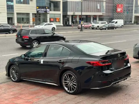Toyota Camry 2026 — миниатюра 4