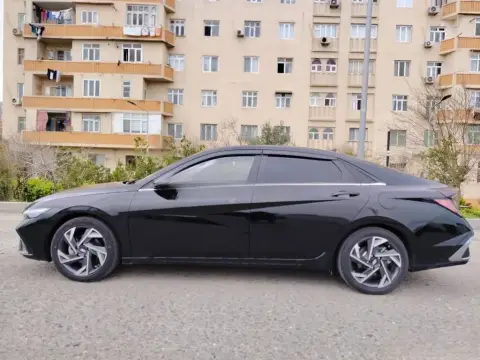 Hyundai Elantra 2025 — миниатюра 8