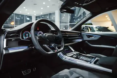 Audi Q8 2025 — миниатюра 8