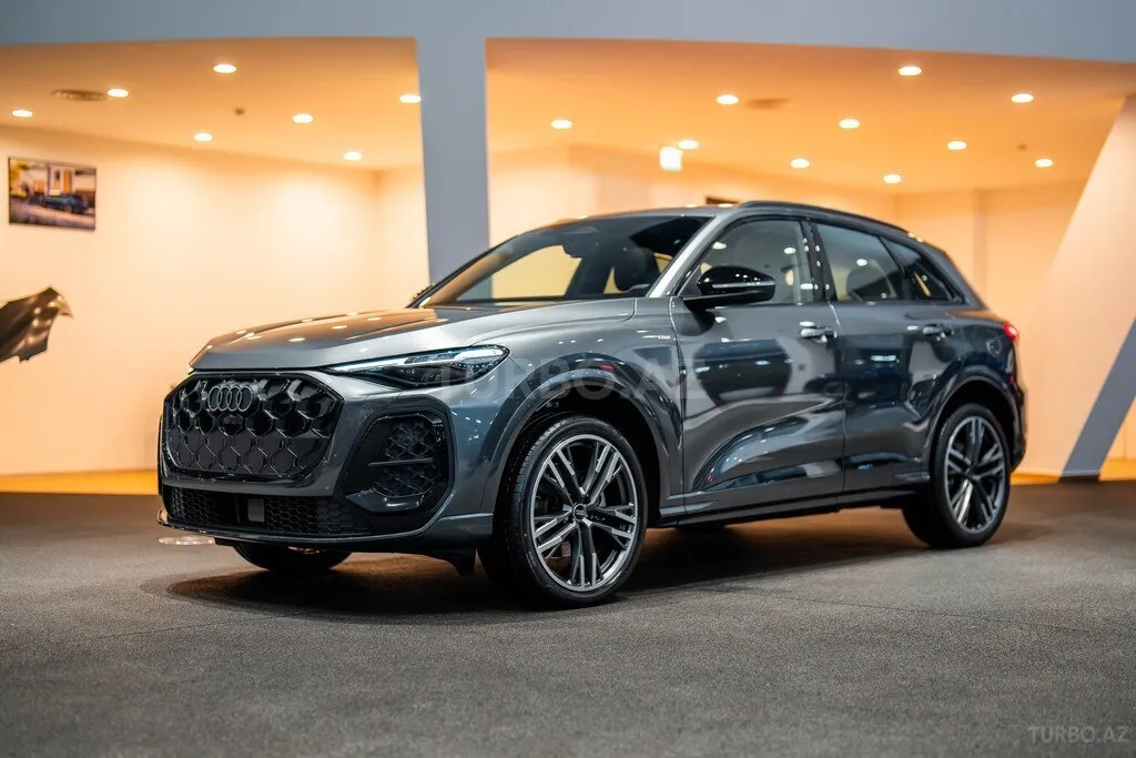 Audi Q5 2026 — фото 1 из 10
