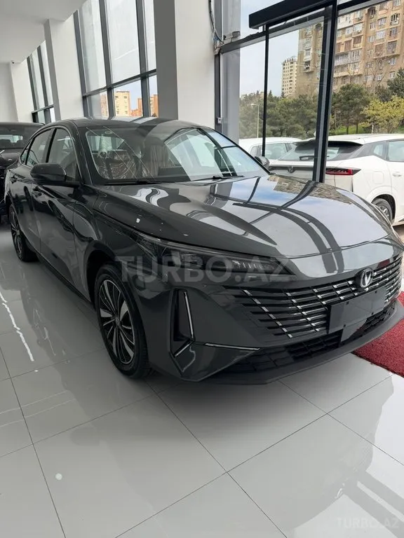 Changan Eado 2025 — фото 1 из 5