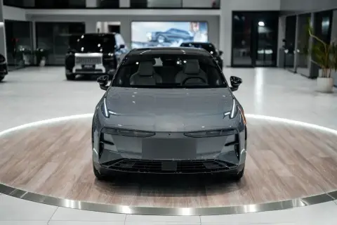 Zeekr X 2026 — миниатюра 2