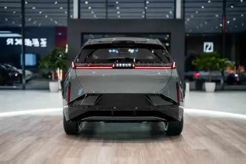 Zeekr X 2026 — миниатюра 4