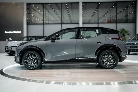 Zeekr X 2026 — миниатюра 5