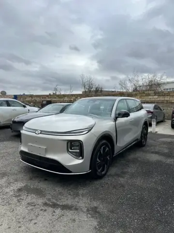 Changan Qiyuan Q07 2025 — миниатюра 2