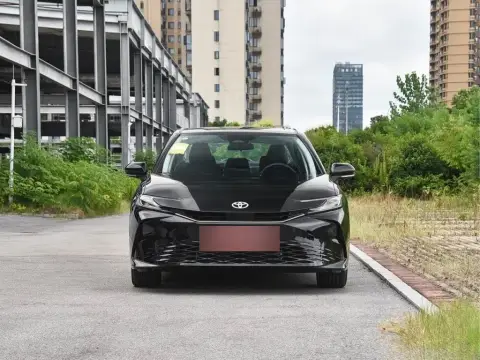 Toyota Camry 2026 — миниатюра 2