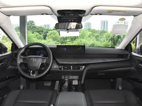Toyota Camry 2026 — миниатюра 8