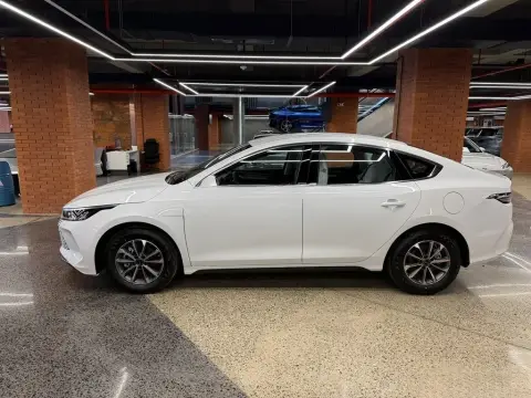 BYD Destroyer 05 2025 — миниатюра 8