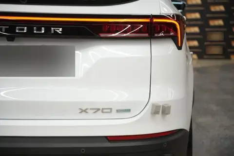 Jetour X70C-DM 2025 — миниатюра 7
