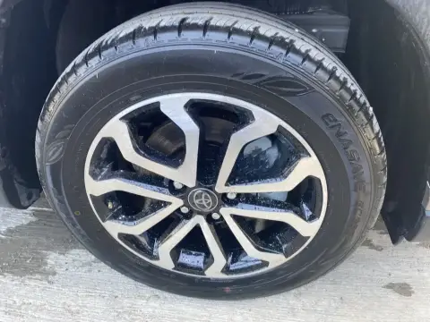 Toyota Frontlander 2025 — миниатюра 9