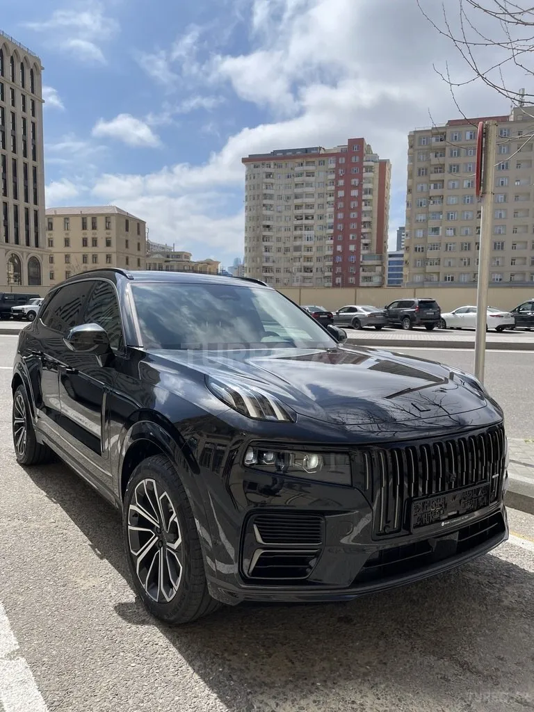 Lynk & Co 09 2025 — фото 1 из 10