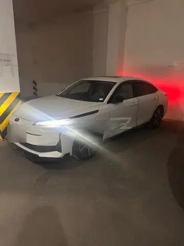 Changan Qiyuan A05 2025 — миниатюра 6