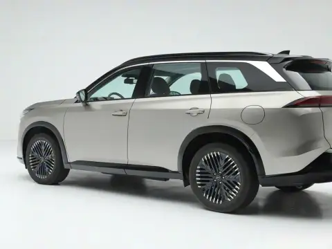 Nissan Pathfinder 2026 — миниатюра 8