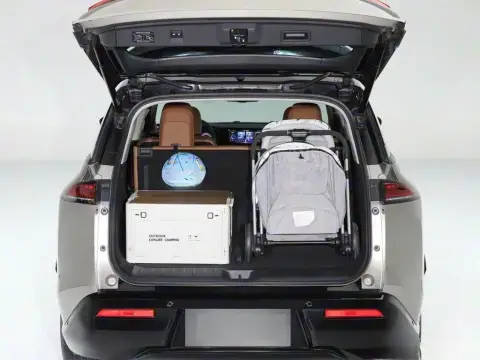 Nissan Pathfinder 2026 — миниатюра 9